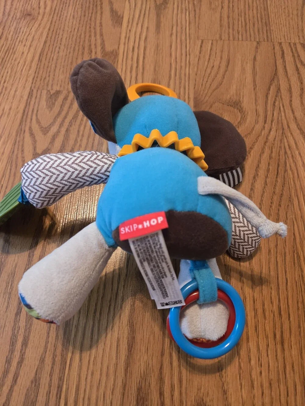 Skip Hop Elephant Bandana Buddies Baby Activity Toy Plush Clip Sensory Toy Kids